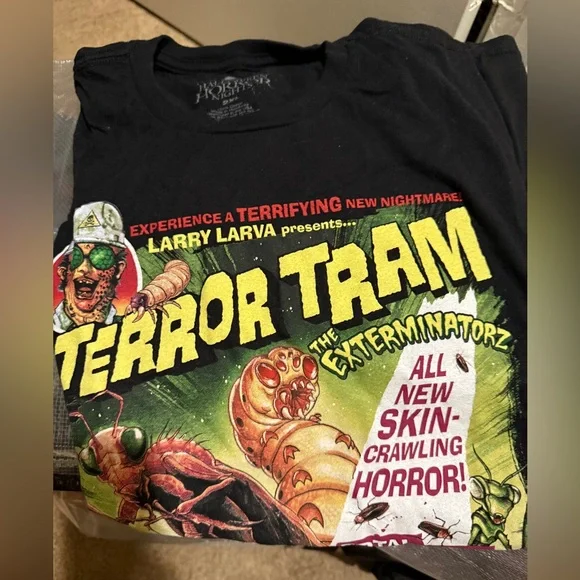 Universal Studios Halloween Horror Nights Terror Tram shirt -size 2XL - Picture 2 of 4
